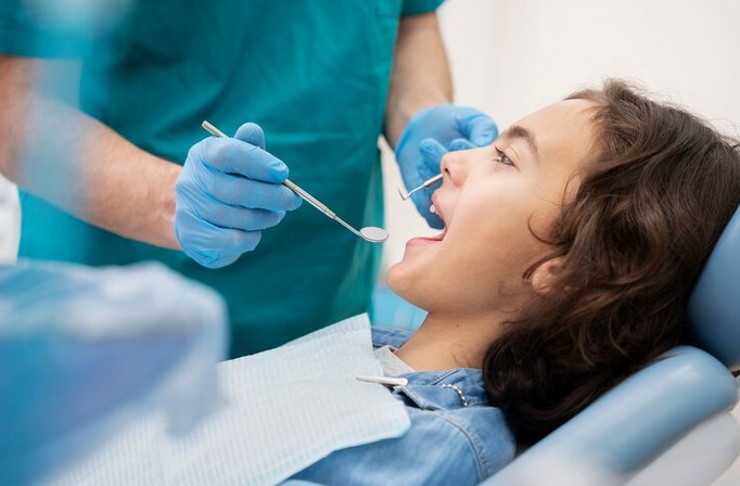 cosmetic dentists in Downey